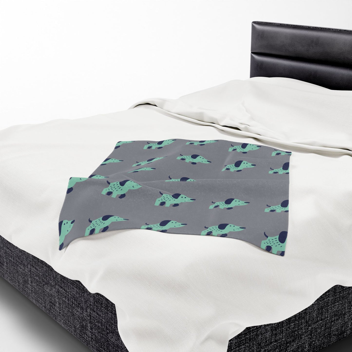 Dog Lover Throw Blanket – Cozy Plush Velveteen Blanket with Cute Puppy Pattern | 3 Sizes