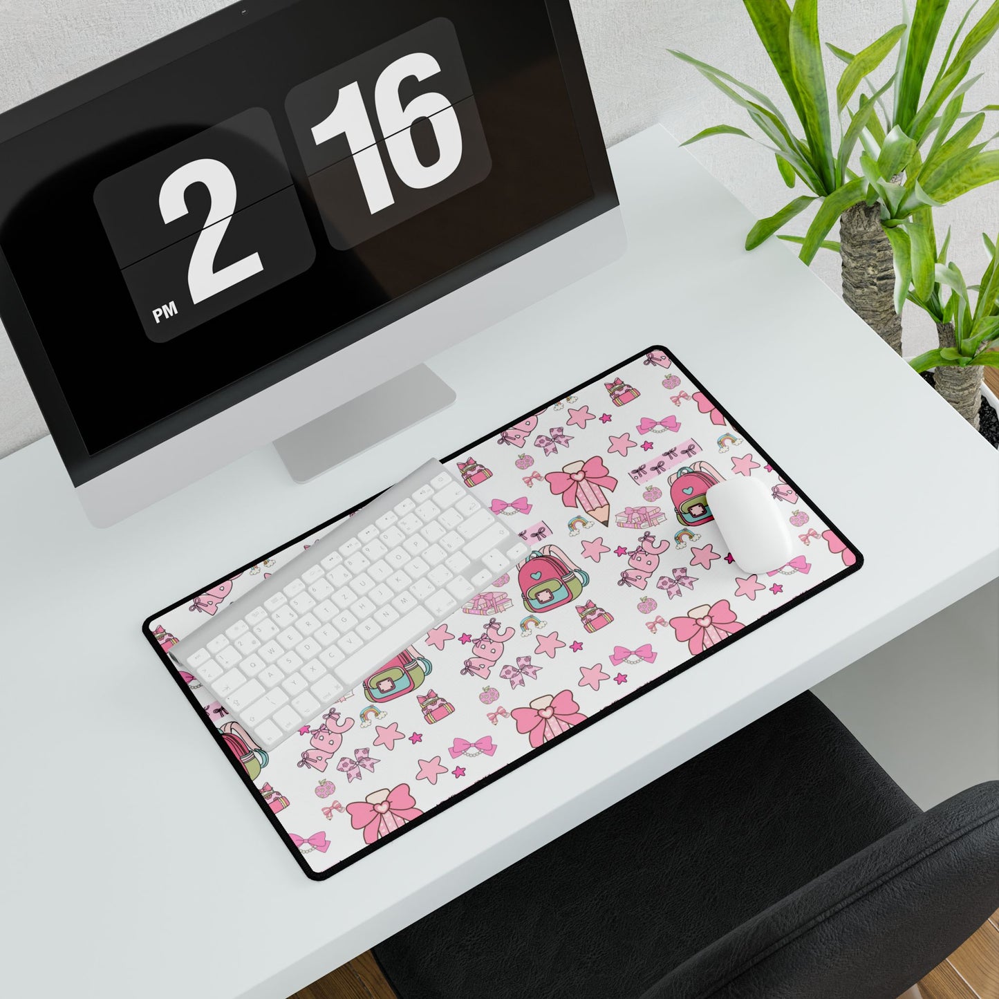 Kawaii Back-to-School Desk Mat – Anti-Slip, Pink Aesthetic Workspace Essential