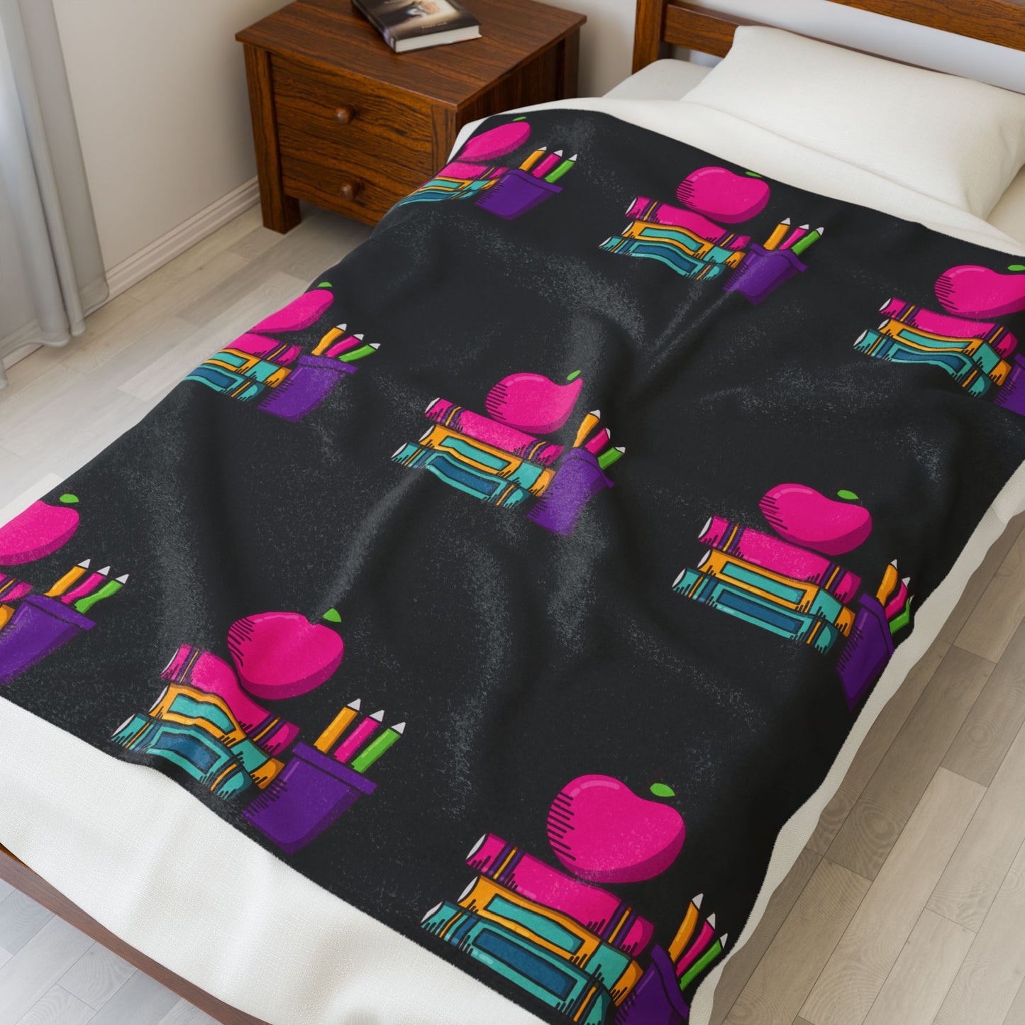 Black Back-to-School Apple & Books Blanket – Cozy Teacher Gift, Student Dorm Throw, Available in White or Black