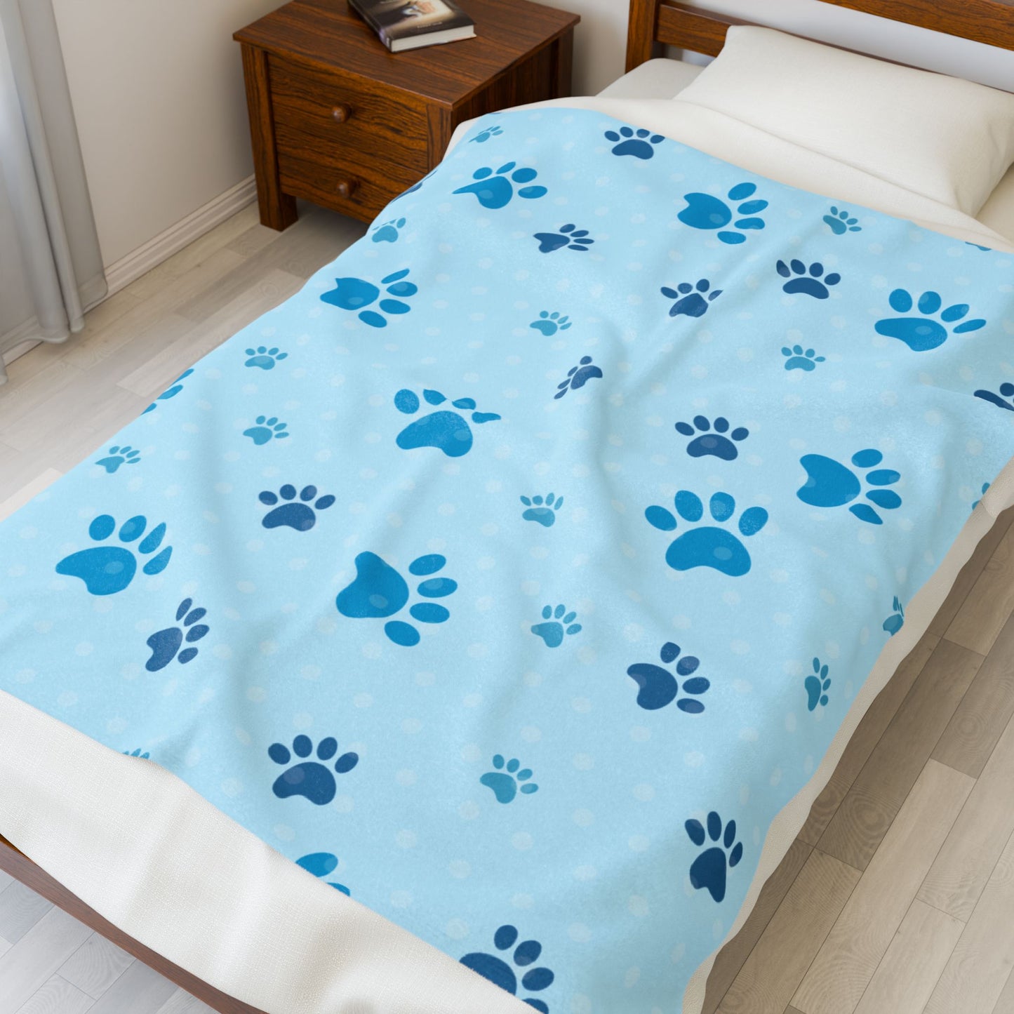 Paw Print Dog Blanket – Plush Velveteen Throw in 3 Sizes | Cozy Gift for Dog Moms & Pet Lovers