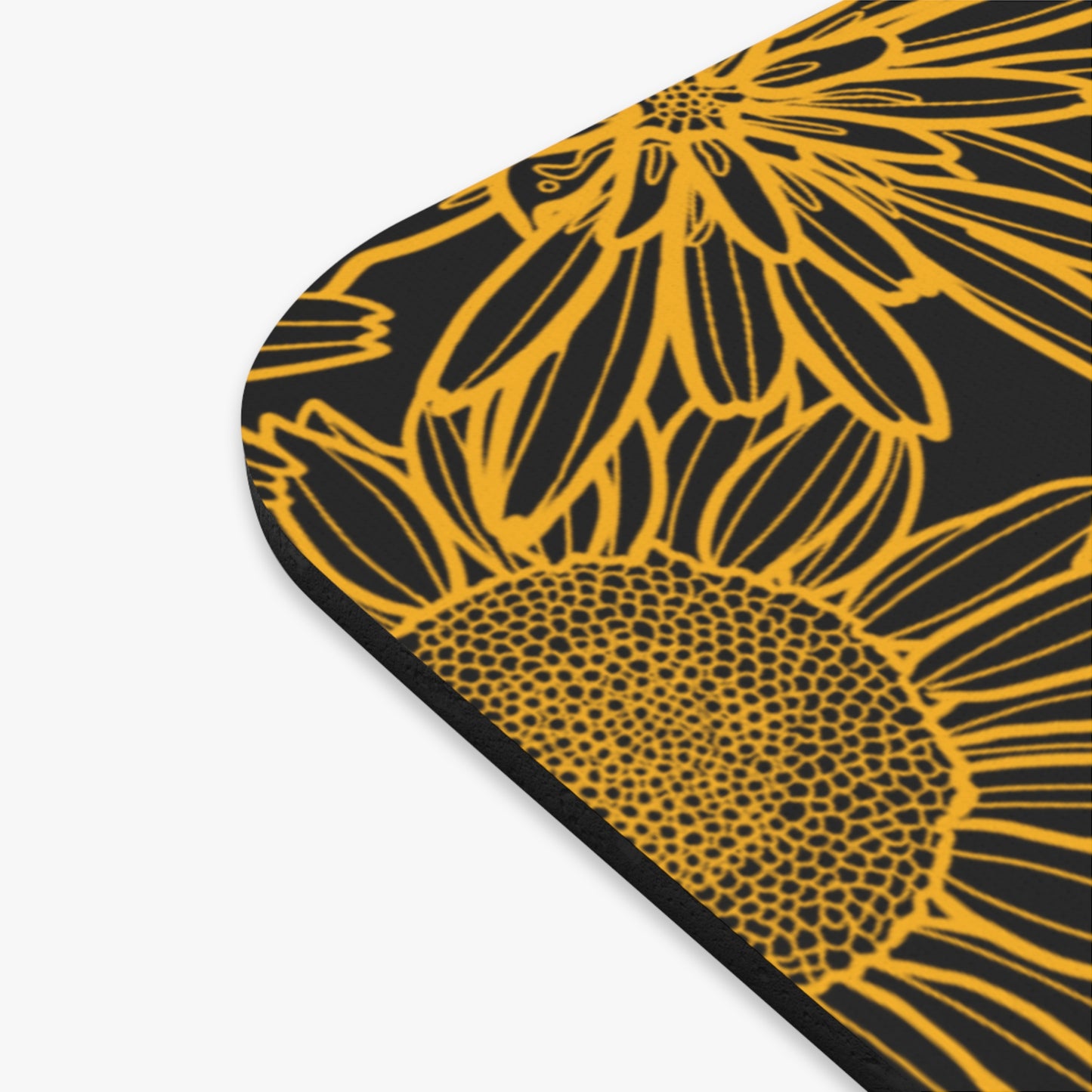 Golden Bloom: Elevate Your Desk with Our Black Mousepad! Perfect for Home Office Styling and Gaming